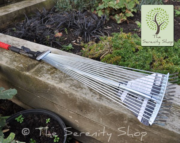 Darlac Garden Telescopic Expanding Rake - Image 4