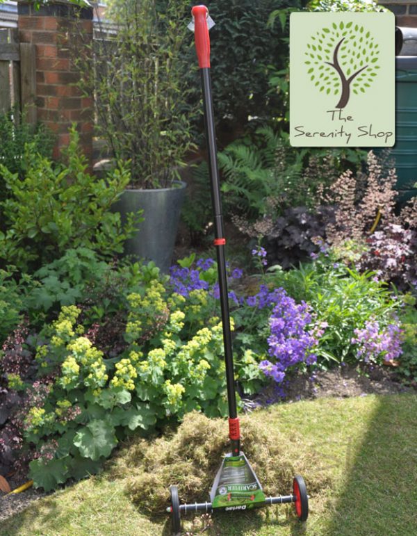 Darlac Telescopic Lawn Scarifier Moss Grass Scarifying - Image 2
